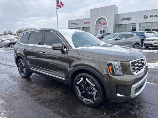 2023 Kia Telluride S