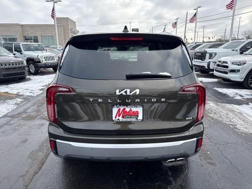 2023 Kia Telluride S