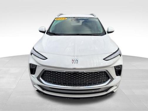 White Frost Tri-Coat 2024 Buick Encore GX Avenir
