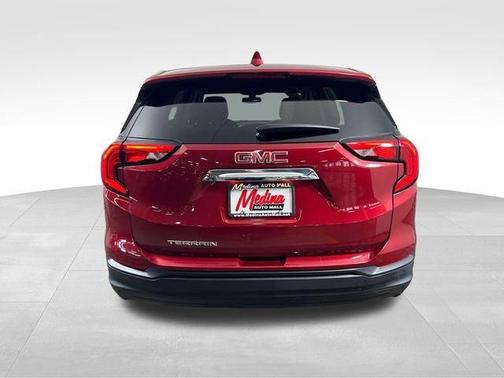 Red Quartz Tintcoat 2019 GMC Terrain SLE