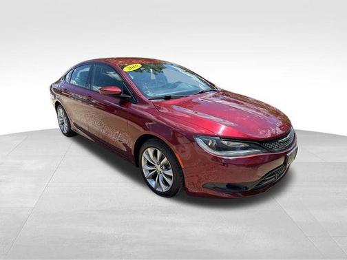 2016 Chrysler 200 S