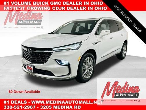 2023 Buick Enclave Essence