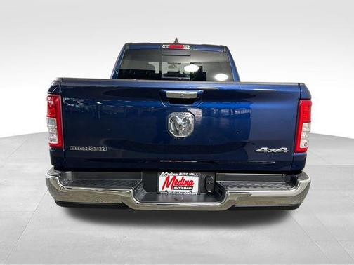 Patriot Blue Pearlcoat 2020 RAM 1500 Big Horn