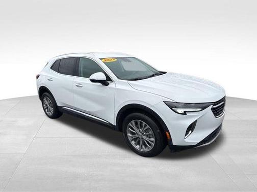 Summit White 2022 Buick Envision Preferred
