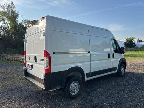 2025 RAM ProMaster 1500 Base
