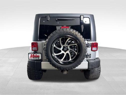 Billet Silver Metallic Clearcoat 2015 Jeep Wrangler Unlimited Sahara