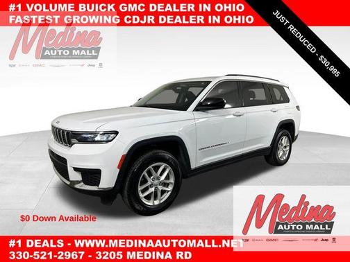Bright White Clearcoat 2023 Jeep Grand Cherokee L Laredo