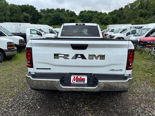 Bright White Clearcoat 2026 RAM 3500 Big Horn