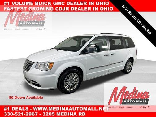 2015 Chrysler Town & Country Touring-L