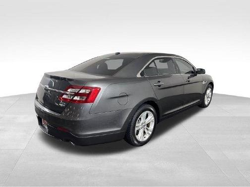 Magnetic Metallic 2016 Ford Taurus SEL