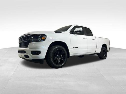 Bright White Clearcoat 2020 RAM 1500 Big Horn