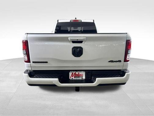 Bright White Clearcoat 2020 RAM 1500 Big Horn