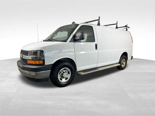 Summit White 2019 Chevrolet Express 2500 Work Van