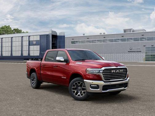 Molten Red Pearlcoat 2026 RAM 1500 Laramie