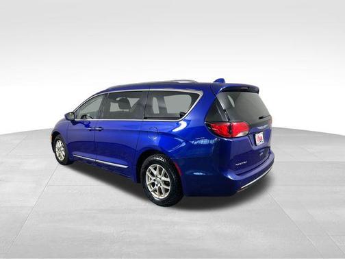 2020 Chrysler Pacifica Touring-L