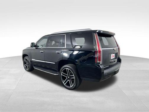 2017 Cadillac Escalade Luxury