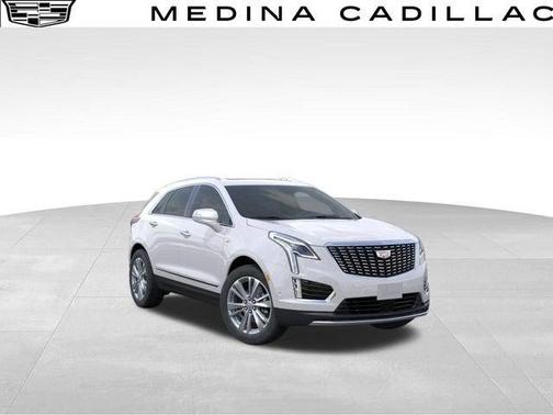 Crystal White Tri-Coat 2026 Cadillac XT5 Premium Luxury
