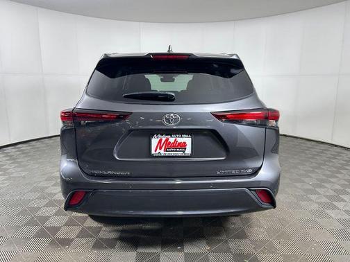 2024 Toyota Highlander Limited