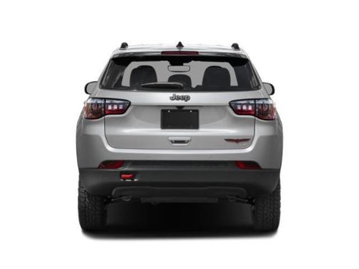 Redline Pearlcoat 2023 Jeep Compass Trailhawk
