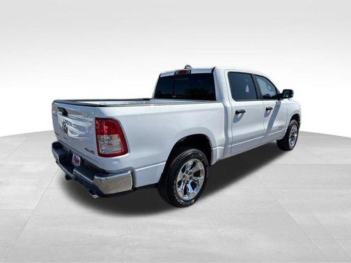 Bright White Clearcoat 2023 RAM 1500 Big Horn