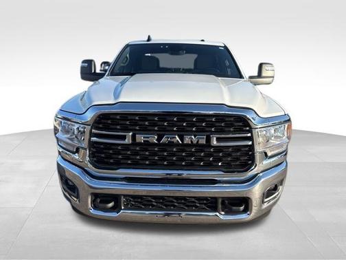 Bright White Clearcoat 2024 RAM 2500 Big Horn