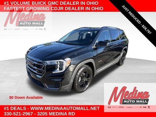 Ebony Twilight Metallic 2024 GMC Terrain AT4