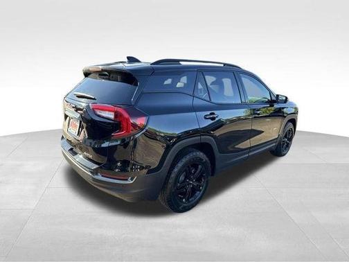 Ebony Twilight Metallic 2024 GMC Terrain AT4