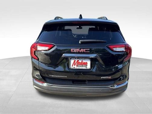 Ebony Twilight Metallic 2024 GMC Terrain AT4