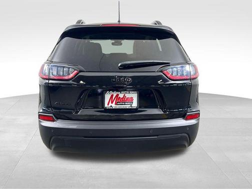 Diamond Black 2023 Jeep Cherokee Altitude Lux