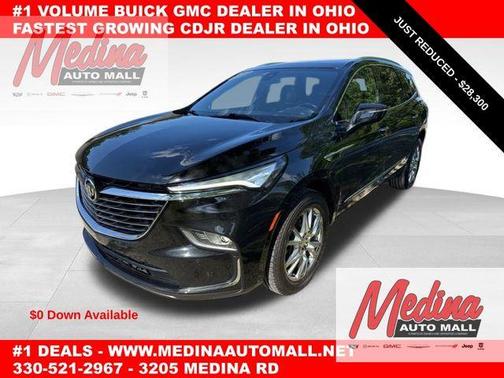2022 Buick Enclave Essence