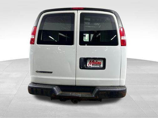 Summit White 2017 Chevrolet Express 2500 Work Van