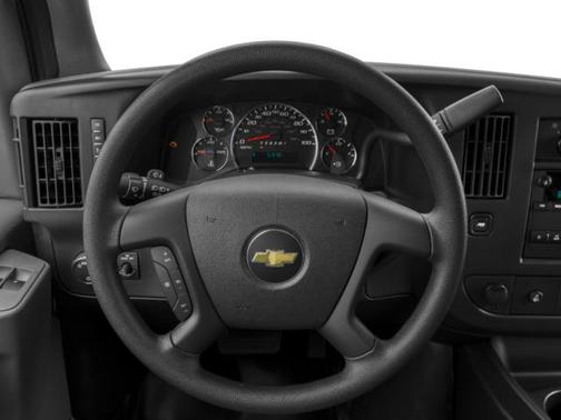 Summit White 2017 Chevrolet Express 2500 Work Van