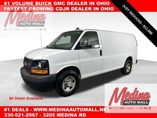 Summit White 2017 Chevrolet Express 2500 Work Van