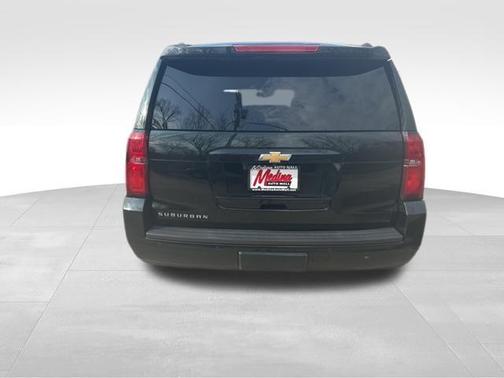 Green Envy Metallic 2016 Chevrolet Suburban LT