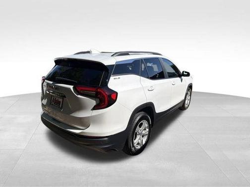 Summit White 2024 GMC Terrain SLE