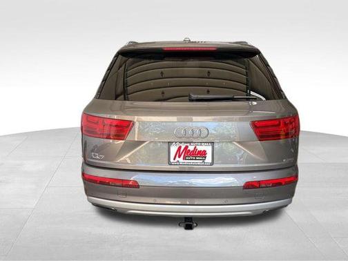 2019 Audi Q7 55 Prestige