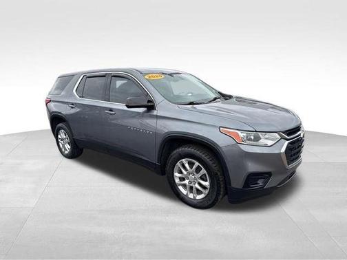 Satin Steel Metallic 2020 Chevrolet Traverse LS