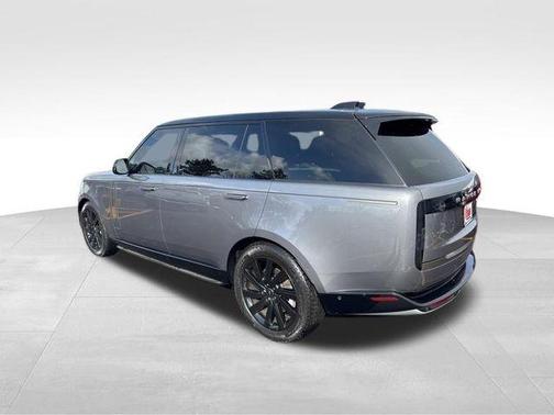 2023 Land Rover Range Rover P400 SE