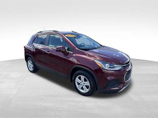Crimson Metallic 2017 Chevrolet Trax LT