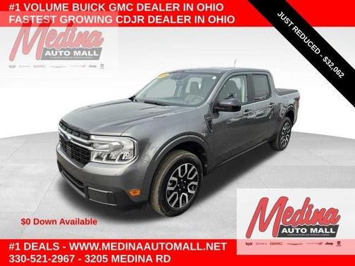 Carbonized Gray Metallic 2024 Ford Maverick Lariat