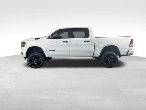 Bright White Clearcoat 2023 RAM 1500 Big Horn
