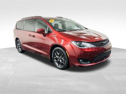 2019 Chrysler Pacifica Touring-L