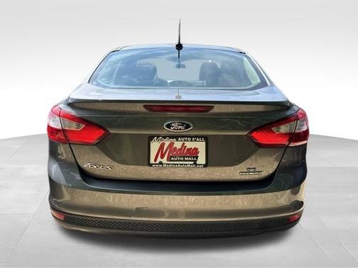 Sterling Gray Metallic 2014 Ford Focus SE