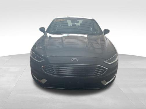 Magnetic Metallic 2018 Ford Fusion SE