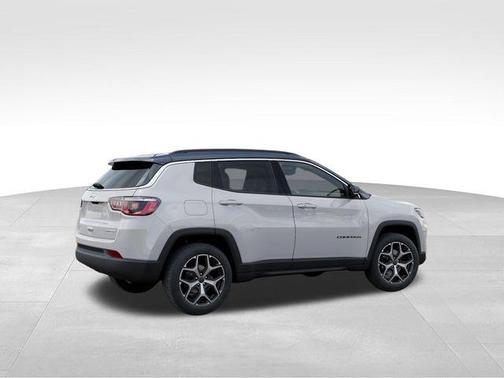 Bright White Clearcoat 2026 Jeep Compass Limited
