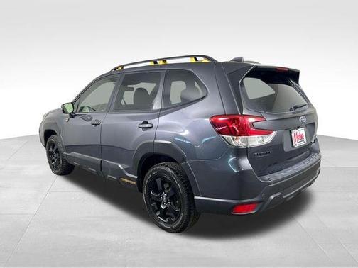 Magnetite Gray Metallic 2022 Subaru Forester Wilderness