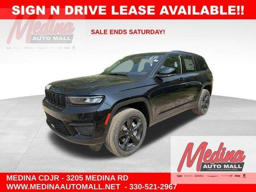 2025 Jeep Grand Cherokee Laredo