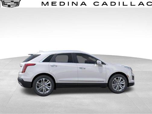 Crystal White Tri-Coat 2026 Cadillac XT5 Premium Luxury