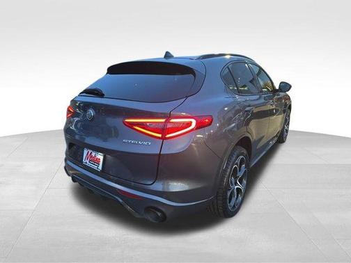 2021 Alfa Romeo Stelvio Ti Sport