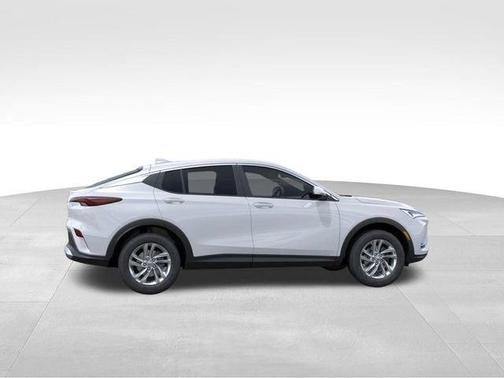 Summit White 2026 Buick Envista Preferred